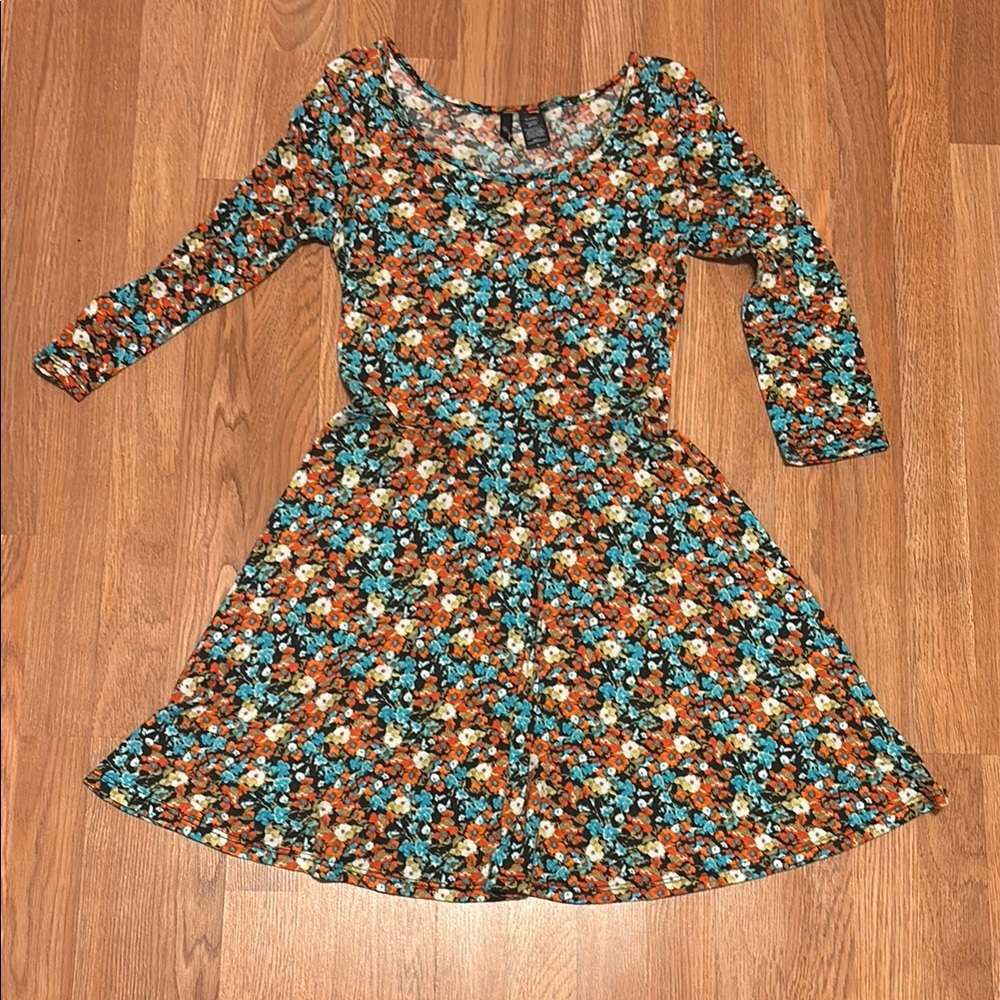 90's Floral women’s  mini Dress in Blue and orangee